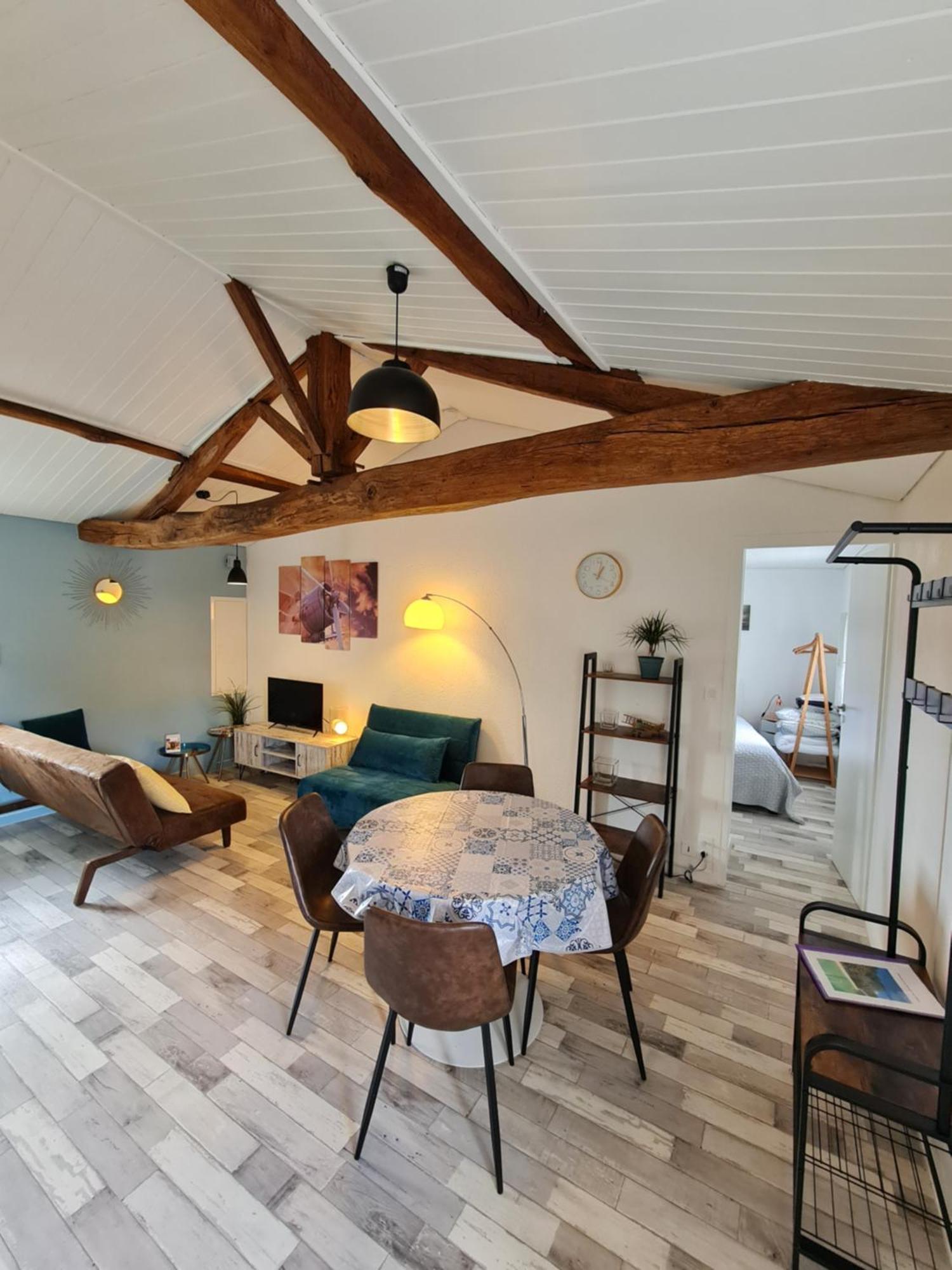 Ferienwohnung Gite "Hawai", Avec Parking Securise La Roche-sur-Yon Zimmer foto